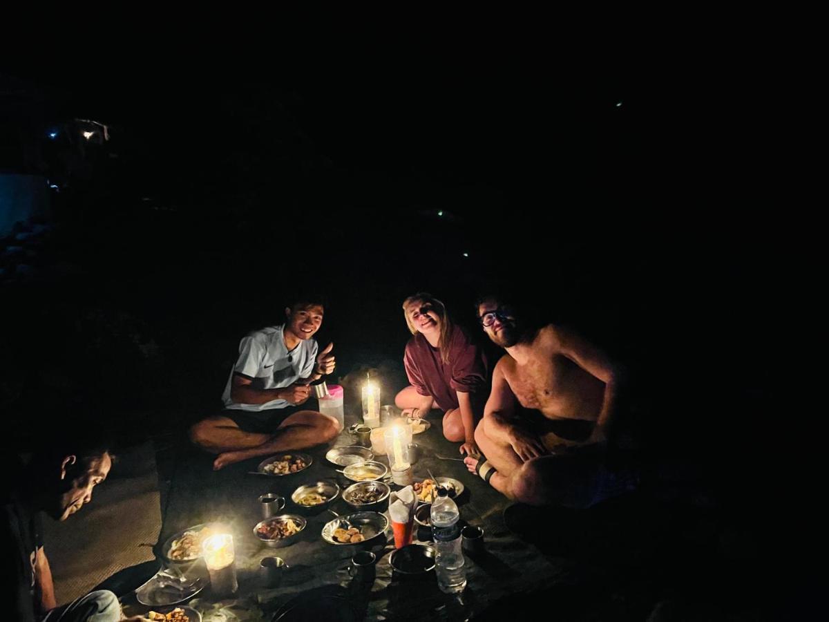 Sumatra Expedition Lodge Bukit Lawang Bagian luar foto