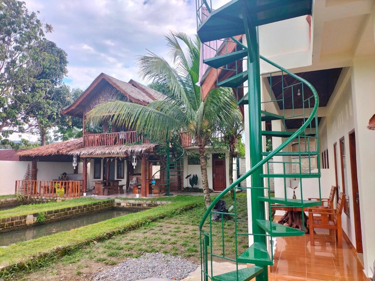 Sumatra Expedition Lodge Bukit Lawang Bagian luar foto