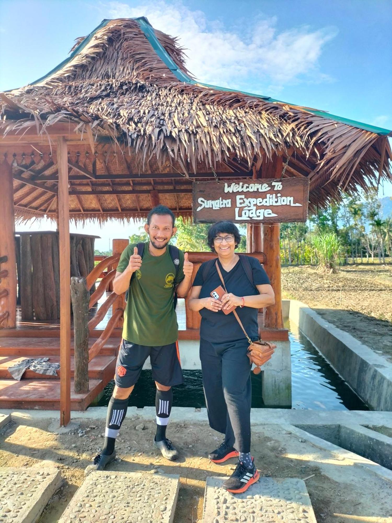 Sumatra Expedition Lodge Bukit Lawang Bagian luar foto