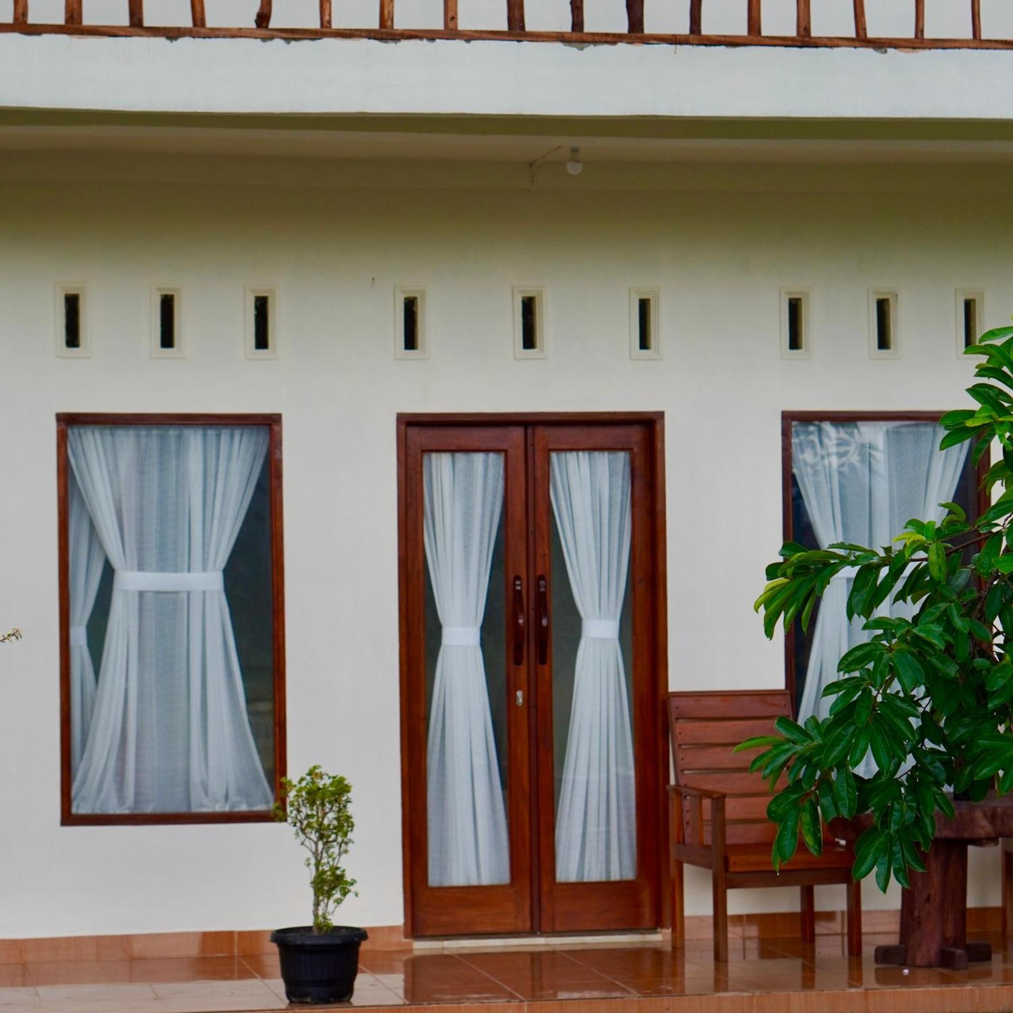 Sumatra Expedition Lodge Bukit Lawang Bagian luar foto