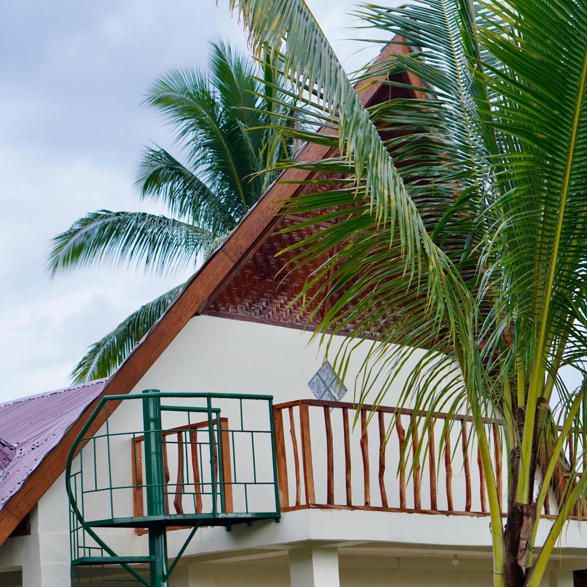 Sumatra Expedition Lodge Bukit Lawang Bagian luar foto
